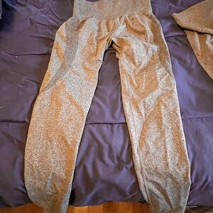 NVGTN Gray Leggings Contour Seamless